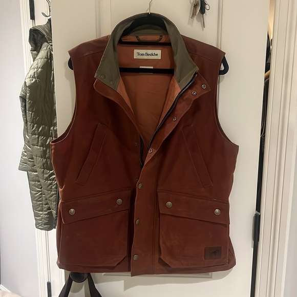 New Tom Beckbe: Fox Red Kinsman Vest [Limited - No. 346] - Picture 2 of 5